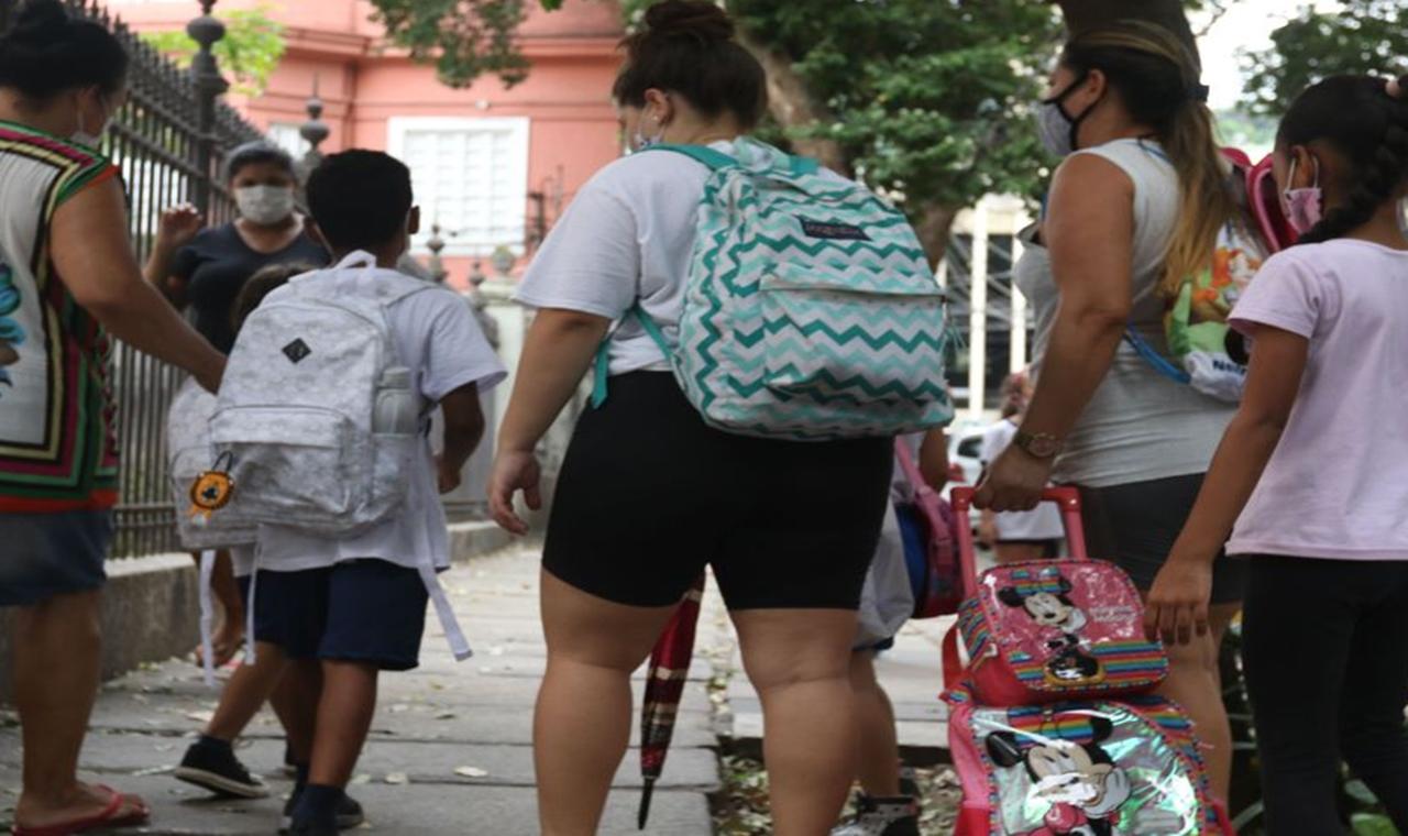 Fiocruz define cuidados para o retorno seguro às escolas contra a variante Ômicron
