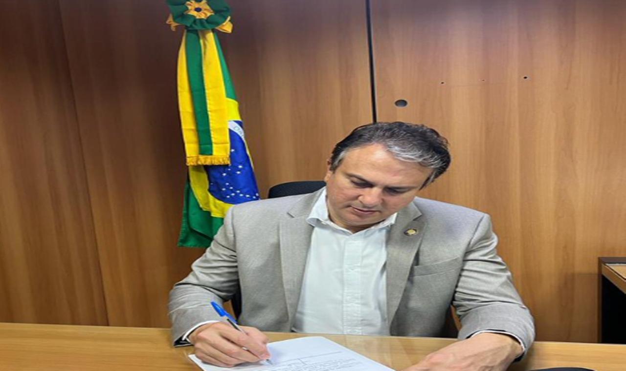 Piso nacional dos professores sobe para R$ 4.420,55