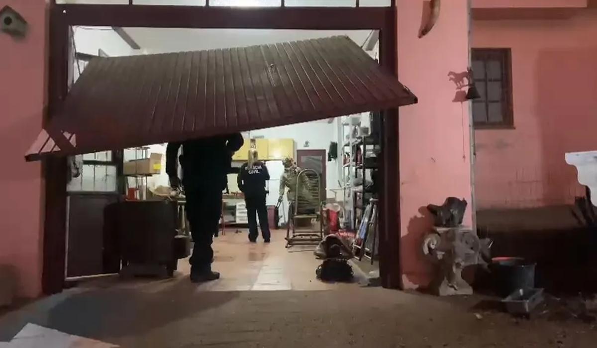 Megaoperação Polícia cumpre 383 mandados em MS e outros 22 estados contra organização criminosa