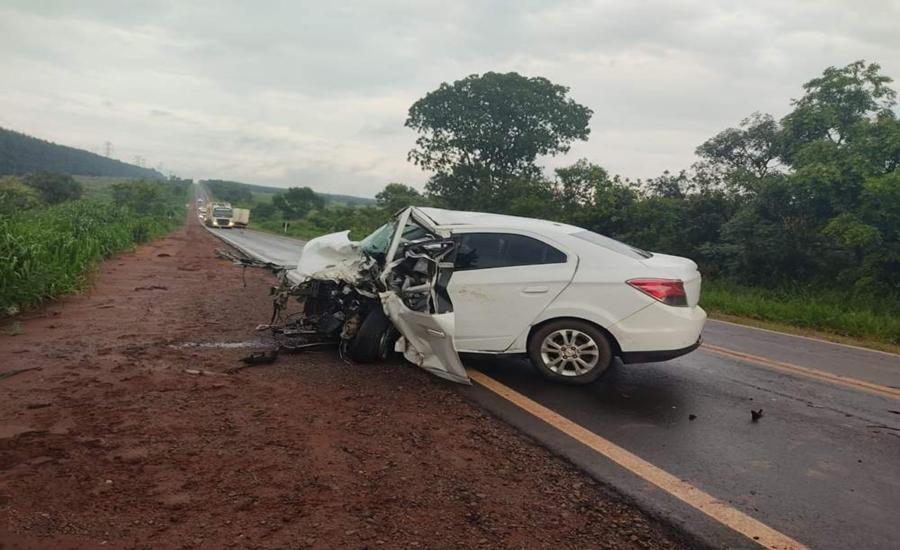 Tragédia na BR 262: Colisão frontal deixa um morto em Água Clara