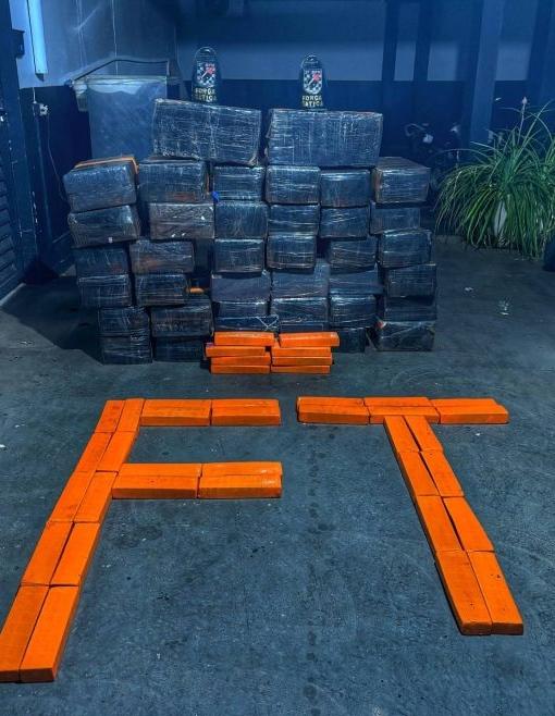 Polícia Militar em Três Lagoas apreende mais de 650 quilos de droga em depósito do tráfico