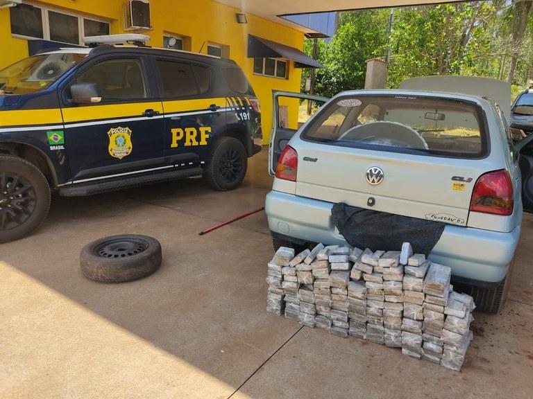 PRF apreende 96 Kg de maconha em Três Lagoas