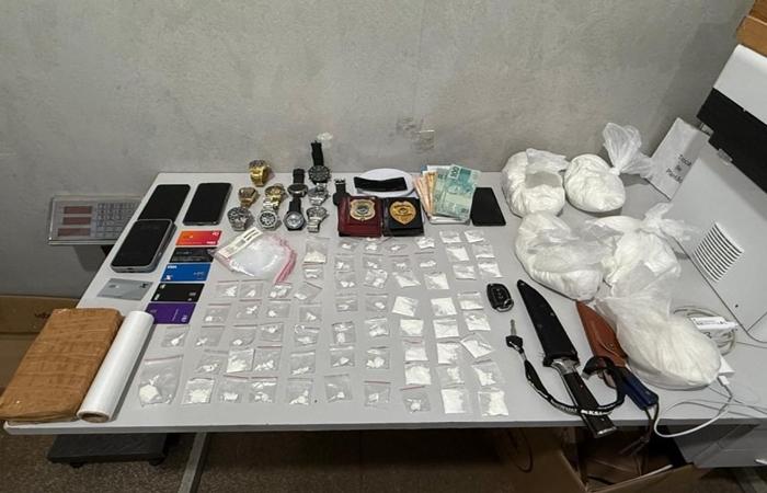 Durante Operação FOX em Três Lagoas, forças Policiais apreendem mais de 15 kg de Drogas e prendem 4 pessoas por Tráfico