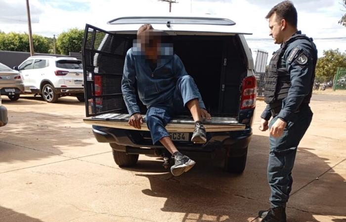 Homem invade casa aos gritos e ameaça matar inquilinos em Três Lagoas