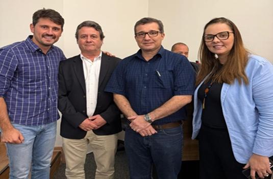 Prefeito participa de Encontro Estadual para fortalecimento da saúde pública regionalizada