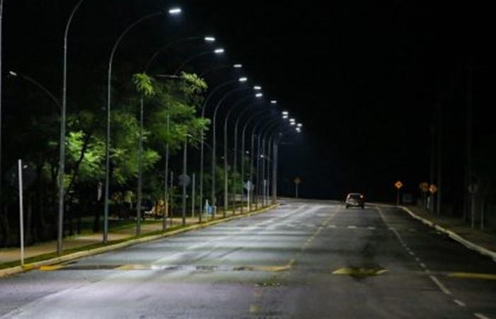 Prefeitura de TL assina novo contrato de Iluminação Pública e marca início da modernização no serviço