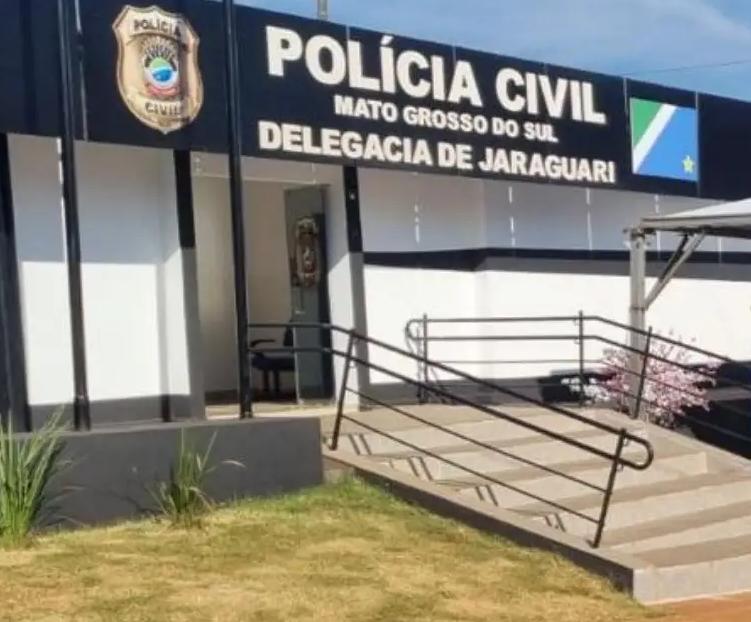 Mulher leva 14 facadas na frente dos filhos em cidade de MS