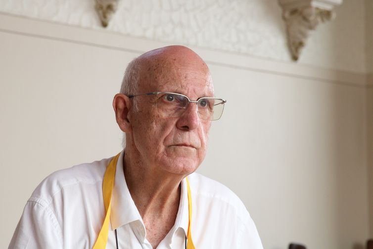 Padre Júlio diz que há conspiração contra trabalho da Pastoral de Rua