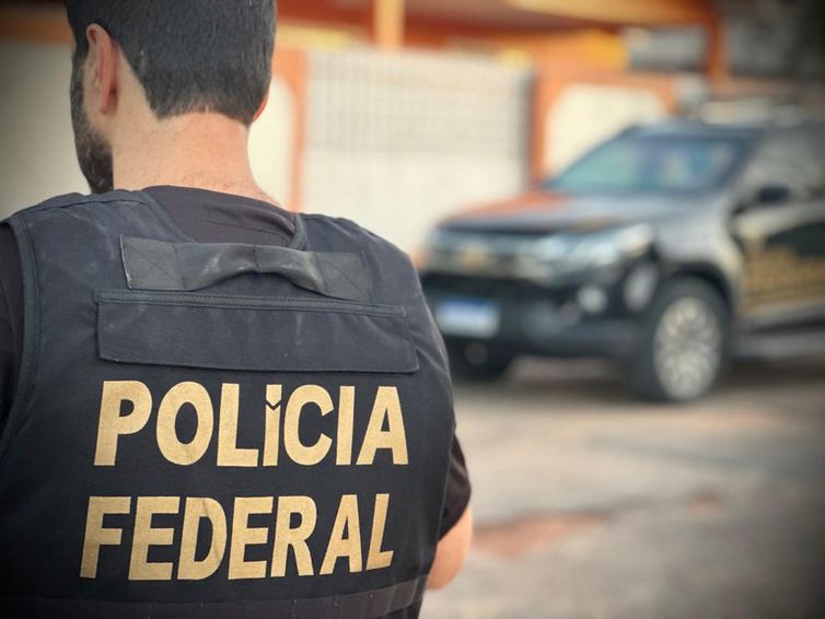 PF apreende R$ 9,5 bilhões em operações contra o crime em 2025
