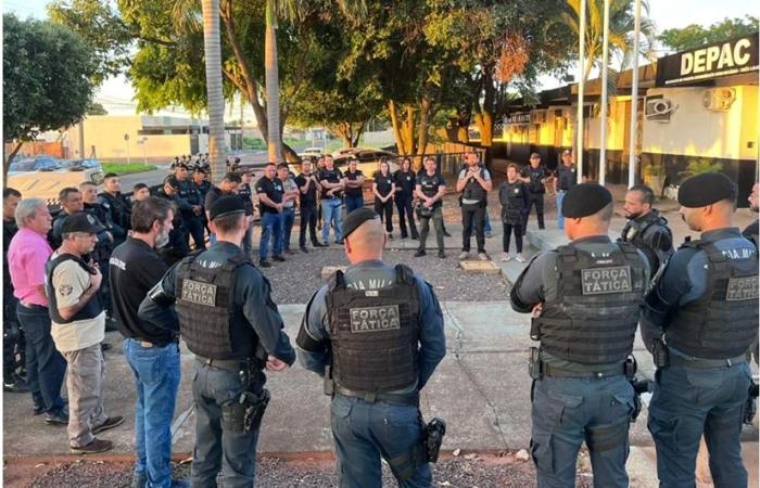 Operação policial apreende cerca R$ 10 mil em espécie ligados ao tráfico