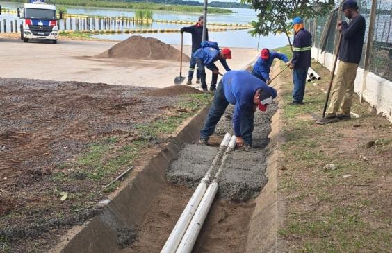 Via de acesso à marina do Balneário está sendo alargada e receberá pavimentação