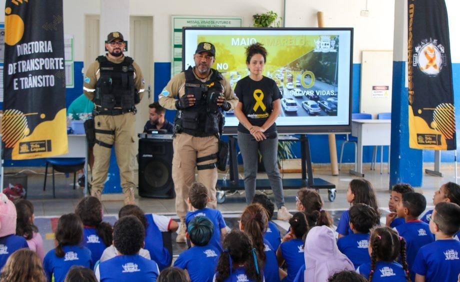 MAIO AMARELO – DEPTRAN realiza palestra sobre Segurança Viária em escola do município
