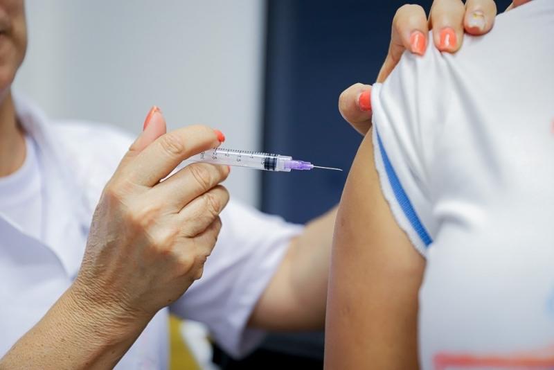 Feira Central recebe vacinação contra a gripe para maiores de 12 anos neste sábado (20)