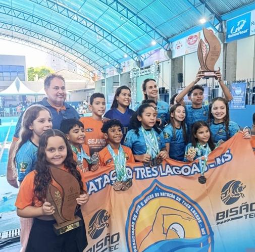 Sejuvel conquista primeiro lugar na categoria Mirim e terceiro no geral no Estadual de Natação