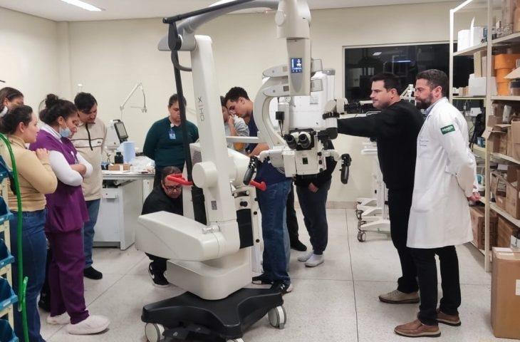 Governo de MS amplia capacidade cirúrgica do HR Magid Thomé com microscópio de alta tecnologia