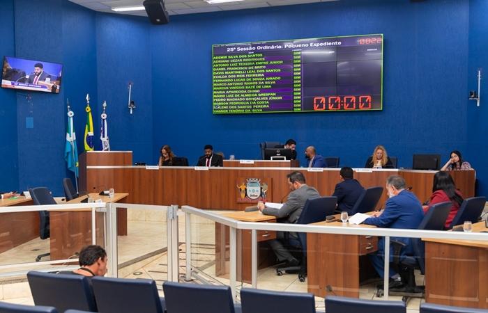 Vereadores aprovam projeto para inibir assédio moral e sexual na administração municipal