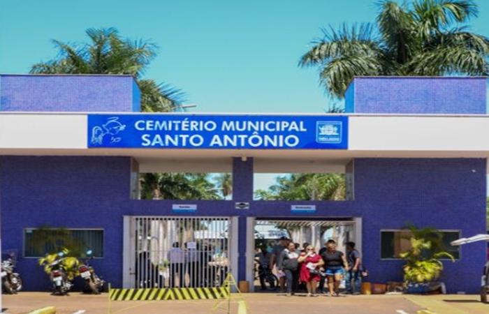 Limpeza de sepulturas no Cemitério Municipal poderá ser feita até 30 de outubro