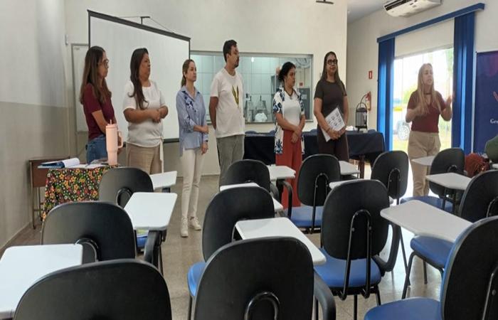 SMAS promove primeira roda de conversa sobre Acompanhamento Familiar com equipes técnicas dos CRAS