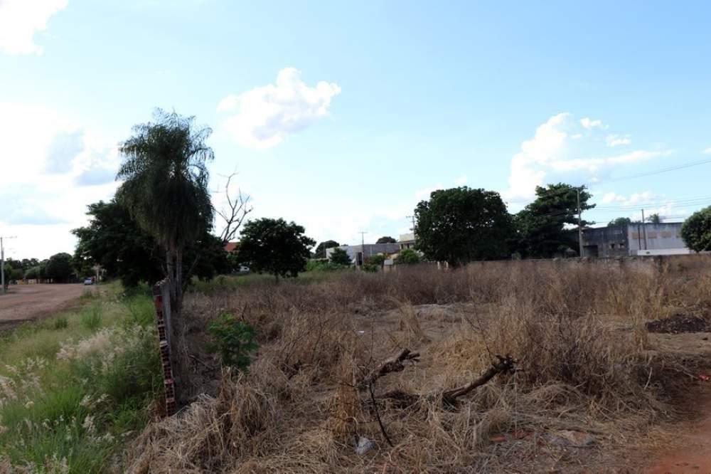 Três Lagoas aplica multas por irregularidades urbanas