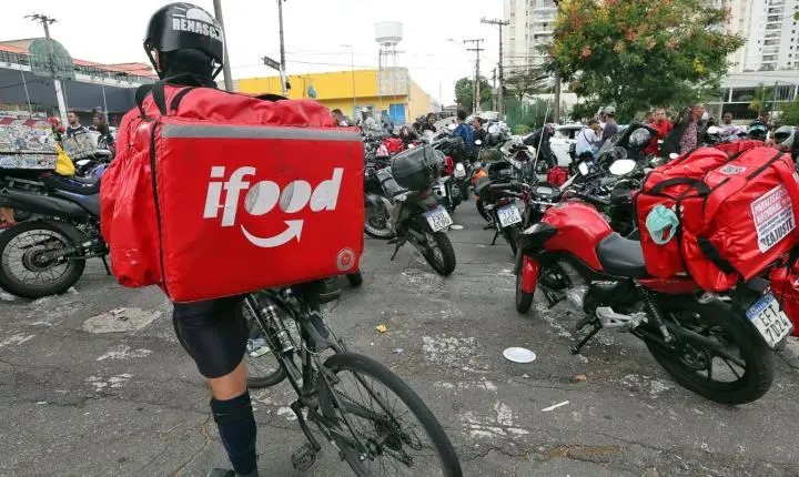 Anvisa libera venda de medicamentos por plataformas como iFood e Rapp