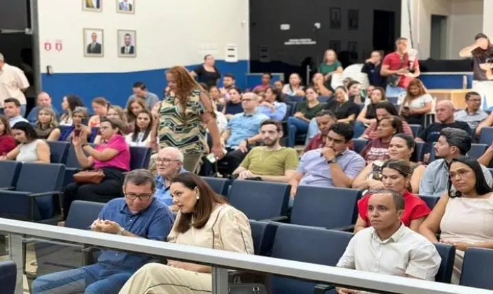 Café com Elogio reconhece valor de funcionários da saúde