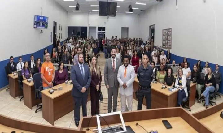 Campanha Maio laranja é tema de seminário na Câmara