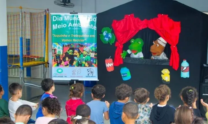 CEI Maronita recebe apresentação teatral sobre reciclagem e conscientização ambiental no bairro Jupiá