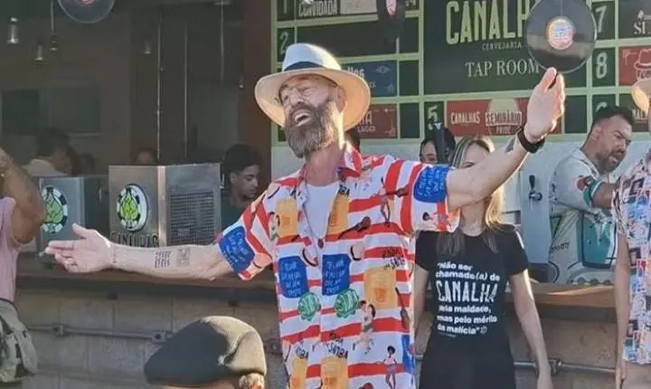 'Hoje é meu velório': homem com câncer terminal celebra despedida com chope, roda de samba e risadas