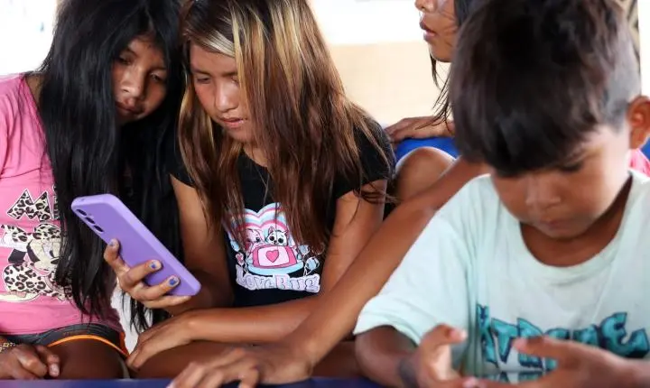 Lei que aumenta punição a crimes digitais contra crianças é sancionada