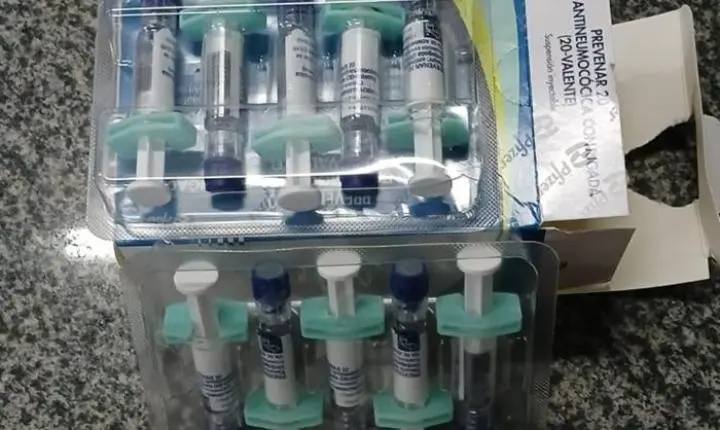 Mato Grosso do Sul recebe 8,3 mil doses da vacina Pneumo 20 e amplia proteção contra doenças graves