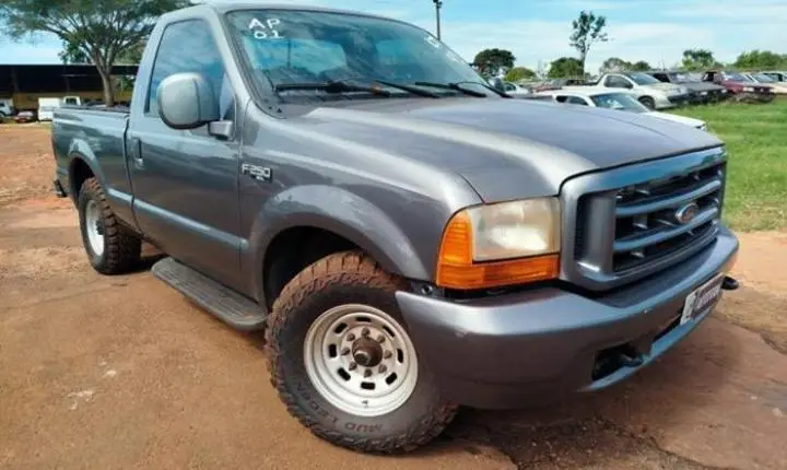 Picape FORD F250 está em leilão aberto pelo Detran-MS nesta quarta-feira