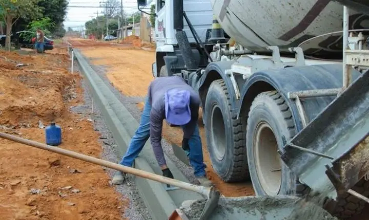 Prefeitura de Três Lagoas avança com obras de pavimentação e drenagem no Jardim Maristela e Jardim Flamboyant