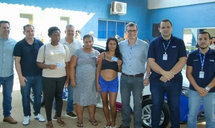 Prefeitura de Três Lagoas lança Projeto Minha Primeira Viagem para garantir transporte gratuito a mães e recém-nascidos
