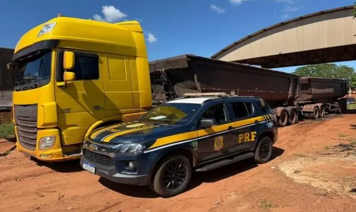 PRF apreende carga de calçados falsificados em Rio Brilhante (MS)