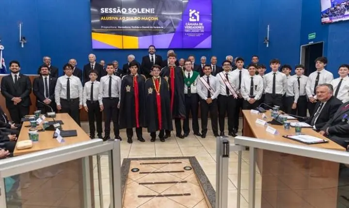 Vereadores promovem inédita sessão solene alusiva ao Dia do Maçom 